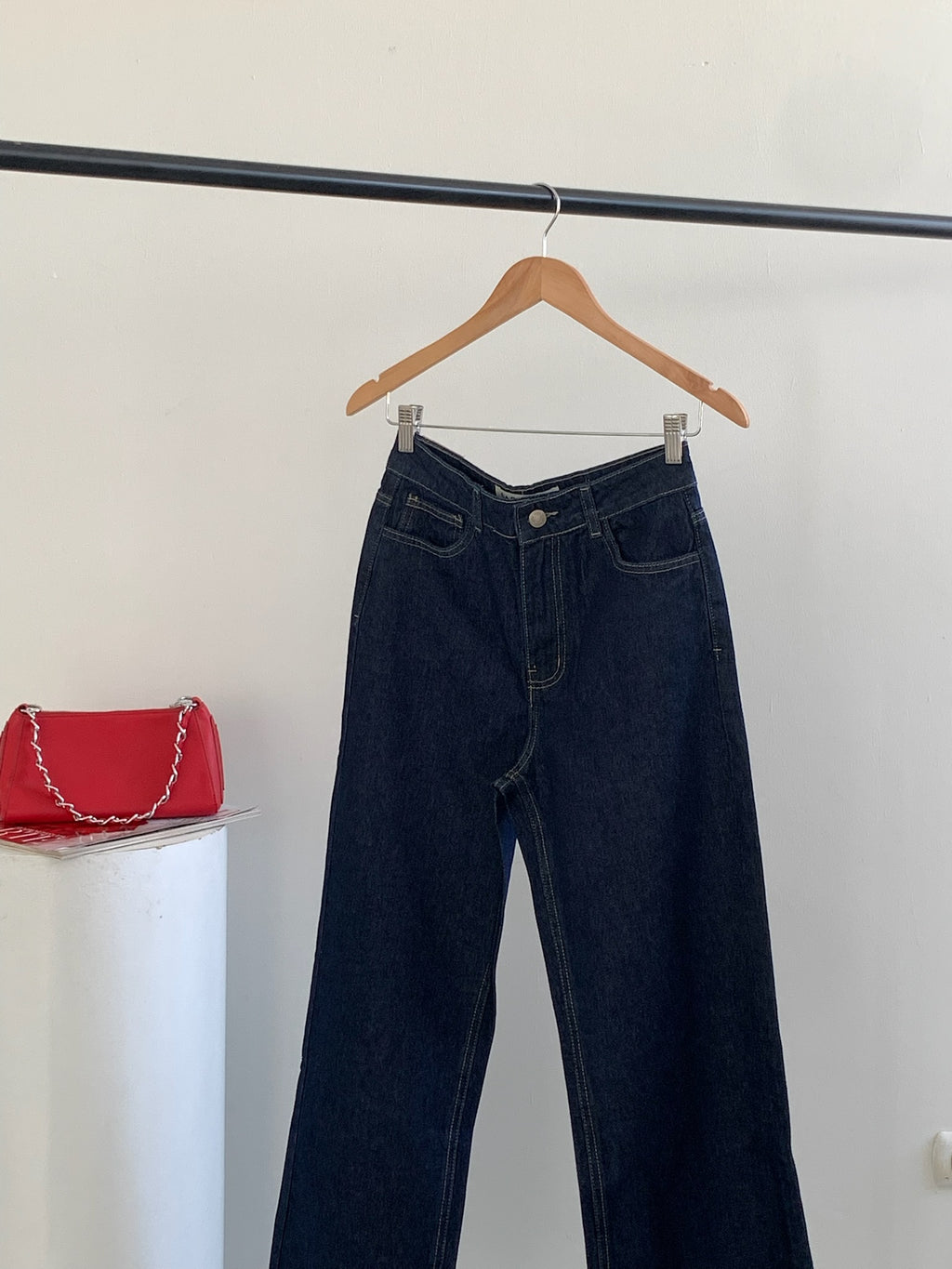 WIDE LEG THALIA